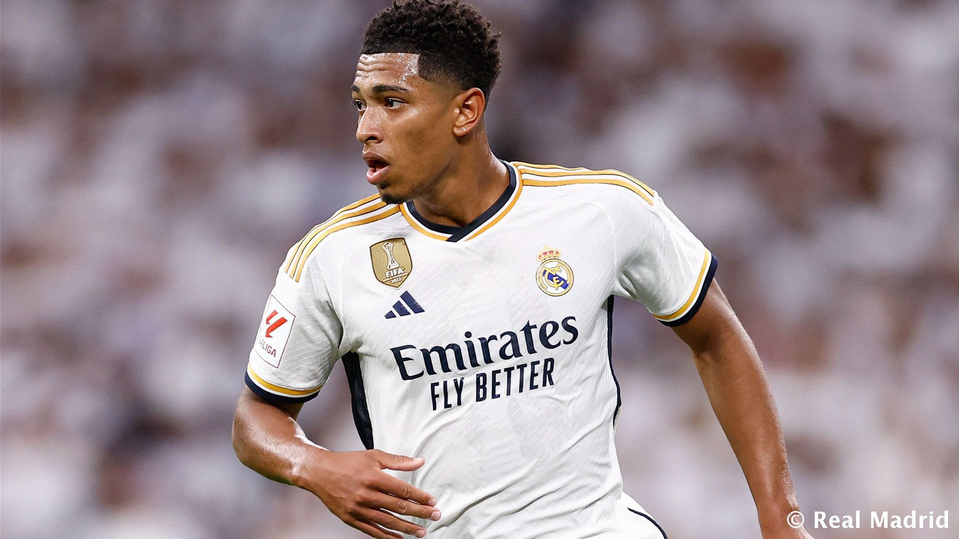 半场战报：赫罗纳1-0阿拉维斯，齐甘科夫建功（半场比分：赫罗纳1比0领先阿拉维斯，齐甘科夫破门）