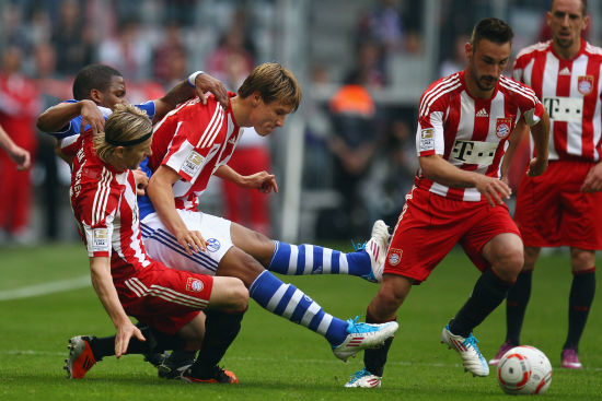 国米10人出战国际比赛日合计出场1083分钟，米兰11人979分钟（国际比赛日：国米10将合计出场1083分钟，米兰11将共计979分钟）