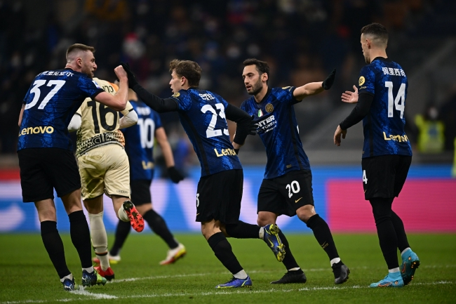 国米官方：阿切尔比右大腿股二头肌拉伤（国际米兰官宣：阿切尔比右大腿股二头肌拉伤）