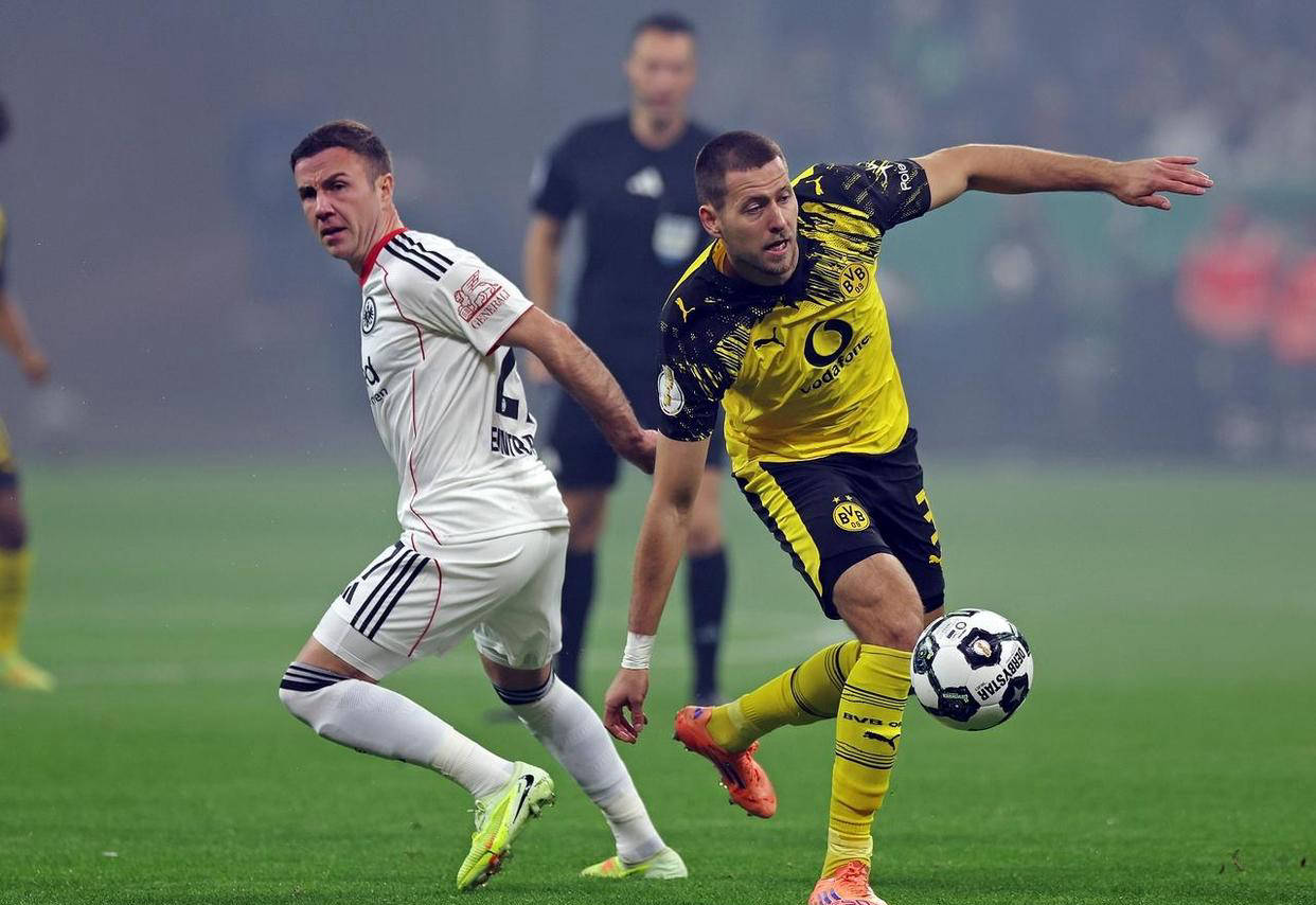 英超-曼联3-0西汉姆联：超过利物浦的机会来了｜前瞻（英超前瞻：曼联3-0西汉姆，反超利物浦良机在望）