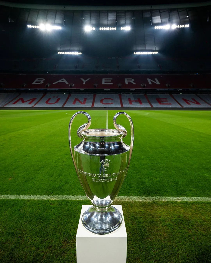 本赛季文班缺阵时马刺战绩为7胜2负，而上赛季则为13胜23负（文班缺阵对比：马刺本季7胜2负，上季13胜23负）