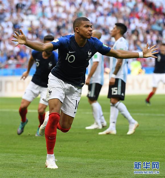 NBA球员专访：詹姆斯谈团队合作,（独家专访詹姆斯：畅谈团队协作之道）