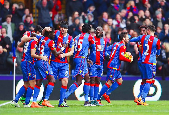 澳超战报：罗里双响，悉尼FC主场3-0轻取墨尔本胜利（澳超快讯：罗里梅开二度，悉尼FC主场3-0完胜墨尔本胜利）