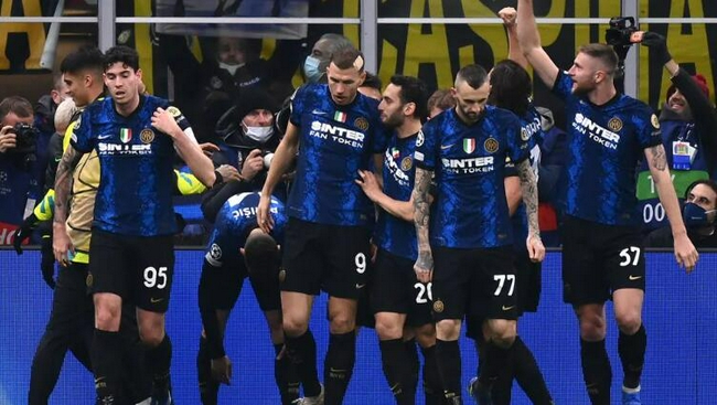 是否想在巴萨退役？佩德里：为什么不呢？只要他们不赶我走（佩德里：只要巴萨不送走我，我愿在这里退役）