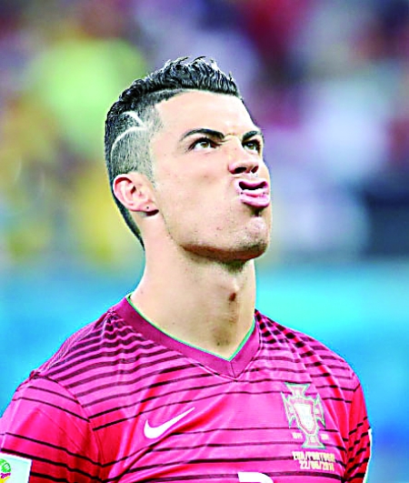 小勒布伦上演极限逆转，国乒混团世界杯丢掉一盘，8-2法国队（国乒混团世界杯8比2力克法国，小勒布伦惊险逆转成唯一失局）