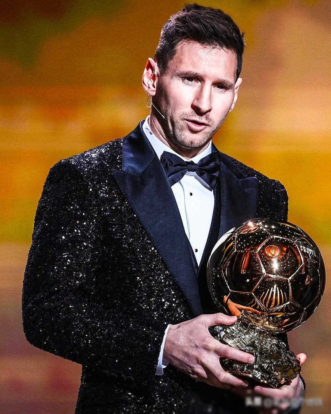 自威廉以来，埃斯特旺是首位连续3场欧冠进球的切尔西球员（埃斯特旺成继威廉后首位欧冠三连场破门的切尔西球员）