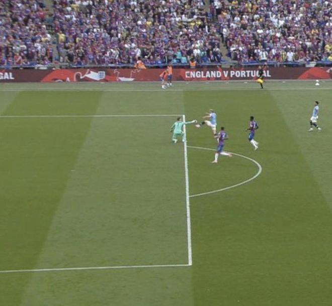 足球报：海牛资金有困难，但追加奖金第一时间就发到球队手中（足球报：资金吃紧，海牛仍第一时间将追加奖金发给全队）