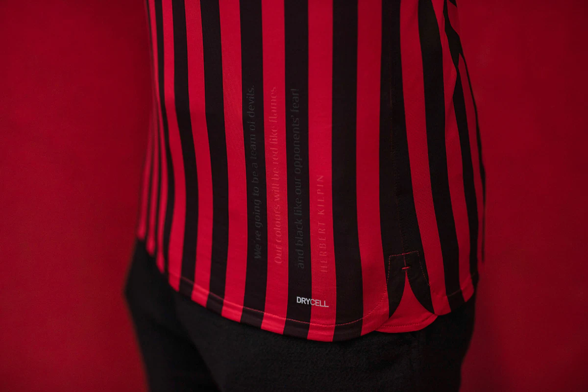 张知垚到北汽男篮之后的正式比赛初体验（张知垚加盟北汽男篮后的正式赛场首秀）