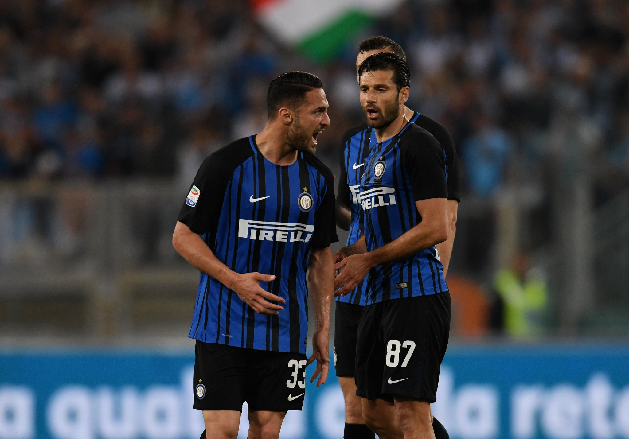 06年巅峰科比到底有多强？ 三节62分，单场81分！得分如庖丁解牛！（2006巅峰科比到底有多强？三节62分、单场81分，得分如砍瓜切菜）