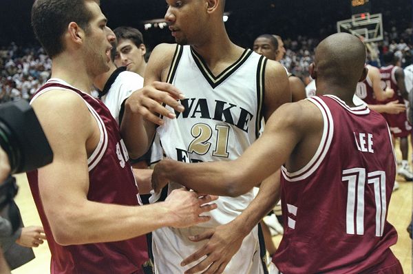 扭转手臂 扭转手臂